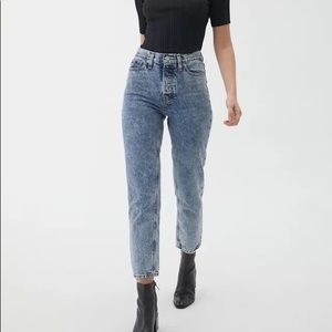 BDG high waisted slim straight jeans in acid wash size 27
